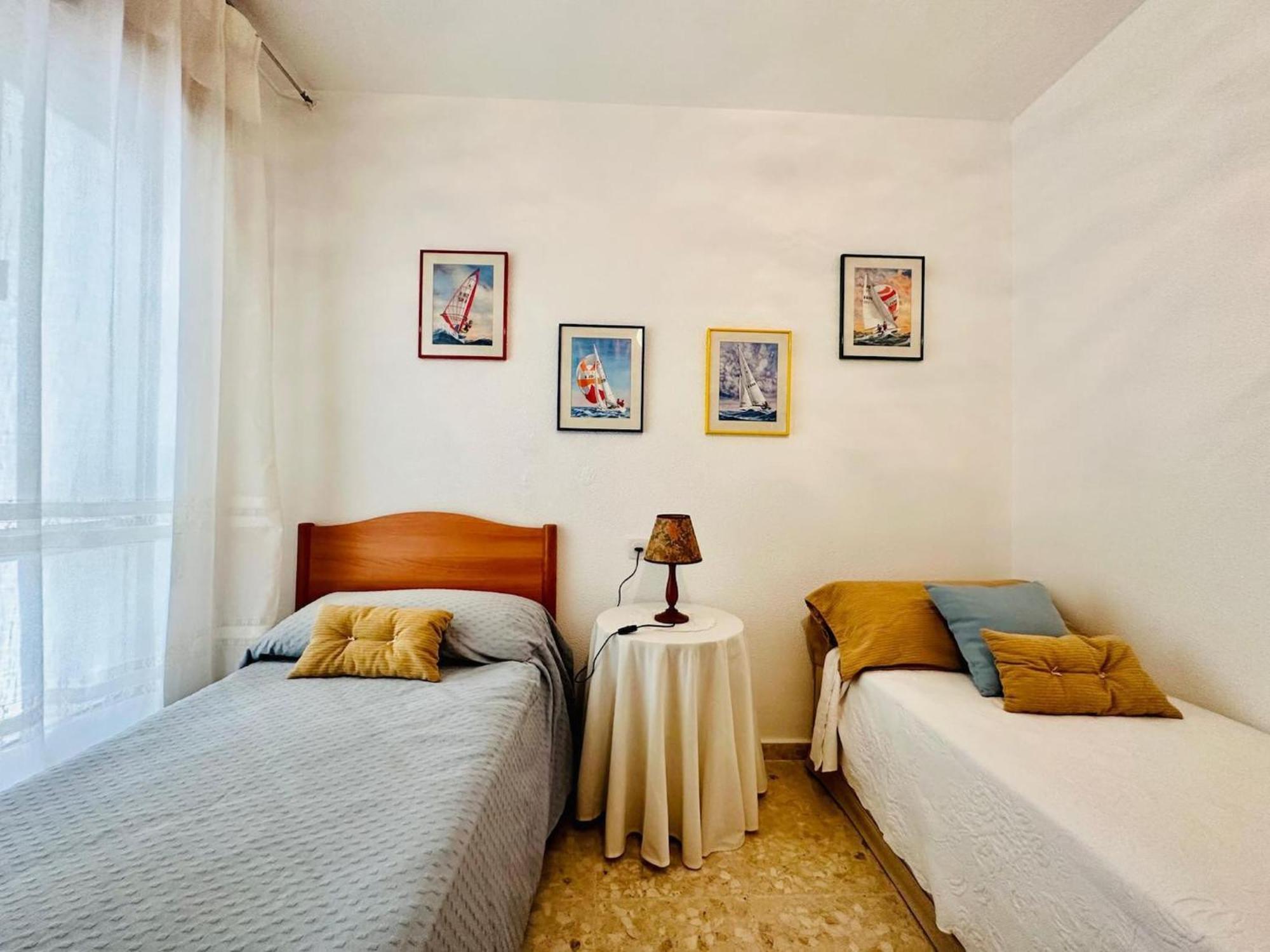 Apartamento Avenida Portugal Con Ascensor Grupo Ac Gestion